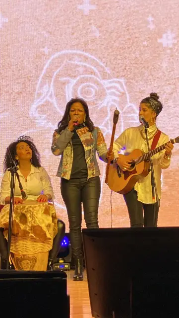 Foto 4 de Mayte Montero en escena
